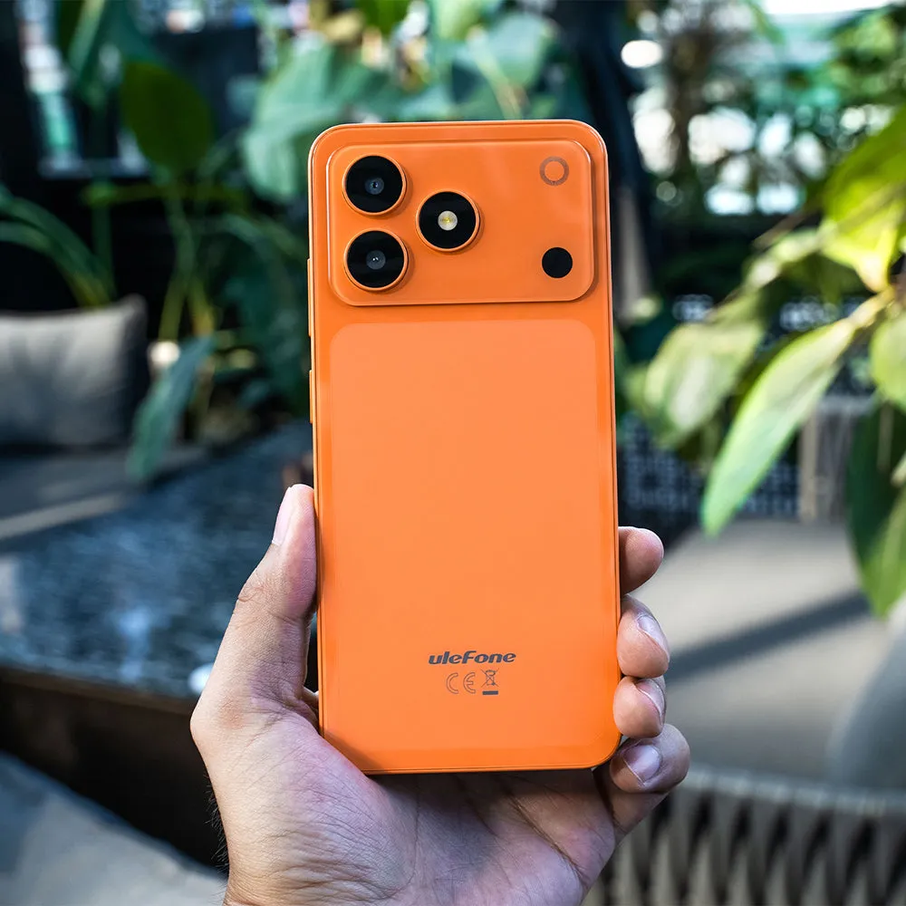Ulefone Note 23 held in the hand